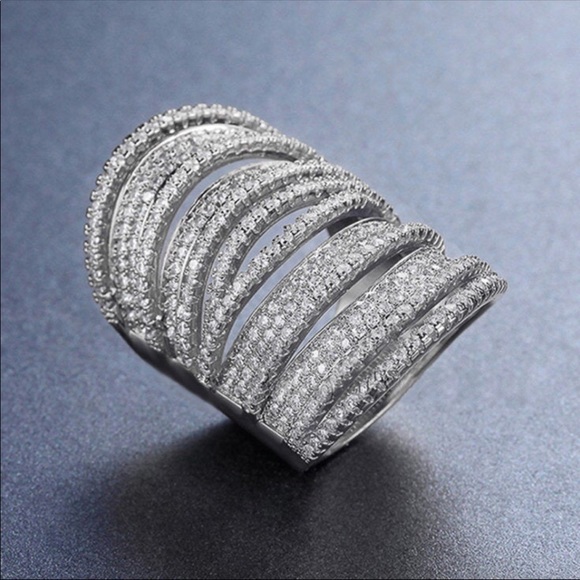 18k White Gold Filled AAA CZ Cluster Ring - Picture 3 of 3